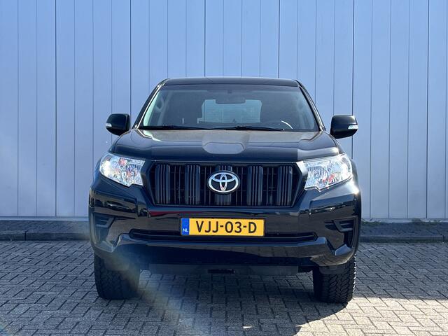Toyota LAND CRUISER 2.8 D-4D-F Comfort Window Van NL Auto 1e Eigenaar Dealer Onderhouden Cruise Keyless