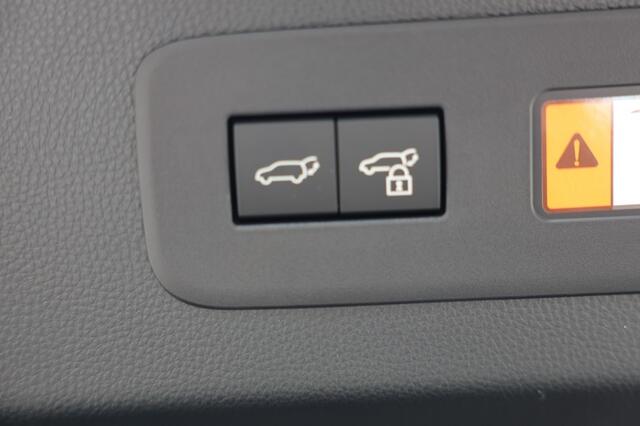 Toyota LAND CRUISER 2.8 D-4D 5DRS ELEGANCE A/T VAN BPM VRIJ