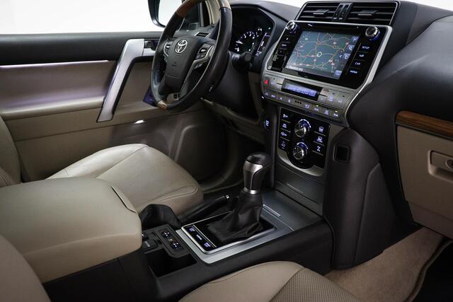 Toyota LAND CRUISER 2.8 D-4D Executive 7p. | STOELVENTILATIE | DAKDRAGER | 360 CAMERA | TREKHAAK