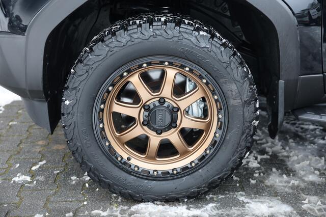 Toyota LAND CRUISER 2.8 D-4D 5DRS PROFESSIONAL A/T VAN