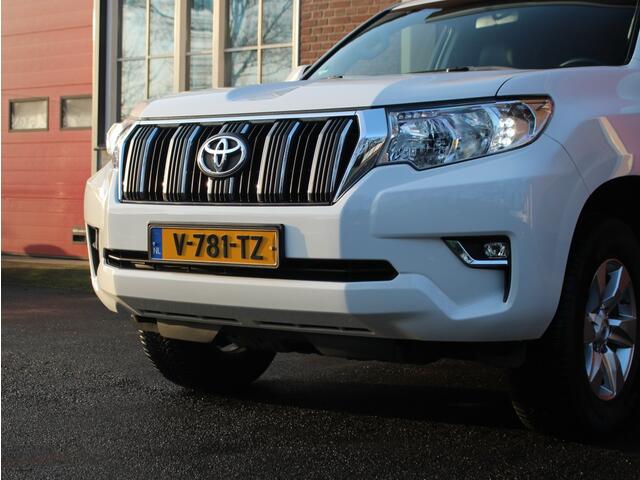 Toyota LAND CRUISER 2.8 D-4D | Euro 6 | Leder | Stoelverwarming | Camera | Navi | E