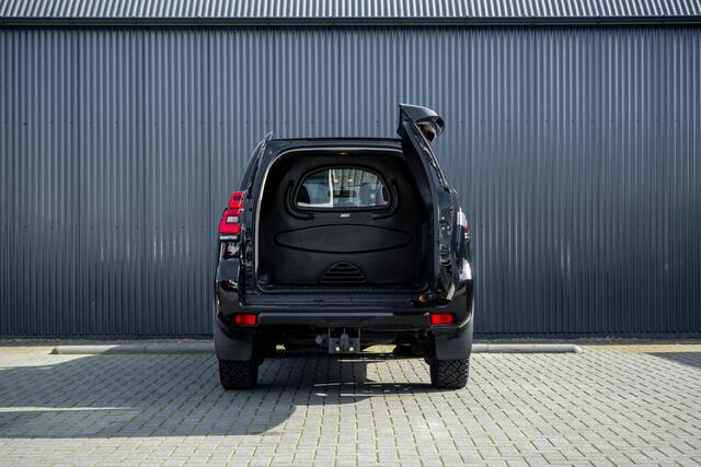 Toyota LAND CRUISER 2.8D-4D | 204 PK | 5DRS | 4x4 | Fabrieksgarantie | Dealer onderhouden | Cruise | Airco | Trekhaak