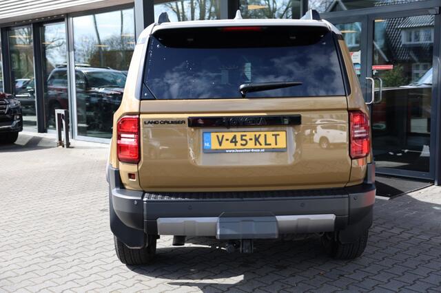 Toyota LAND CRUISER 2.8 D-4D 5DRS *FIRST EDITION* A/T VAN