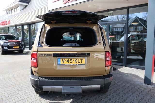 Toyota LAND CRUISER 2.8 D-4D 5DRS *FIRST EDITION* A/T VAN