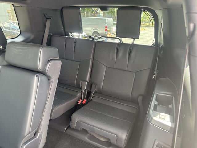 Toyota LAND CRUISER 2.8 D-4D Professional 7-Persoons | 06-10141018 Voor meer informatie
