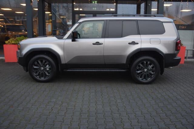 Toyota LAND CRUISER 2.8 D-4D 5DRS hybride 48v PROFESSIONAL PANO DAK A/T VAN