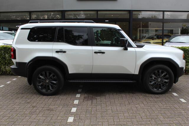 Toyota LAND CRUISER 2.8 D-4D Van Professional | Rijklaar | Panodak | Parelmoer | Leder | Memory | Camera's | JBL | HUD | LED | Stoelverwarming/koeling