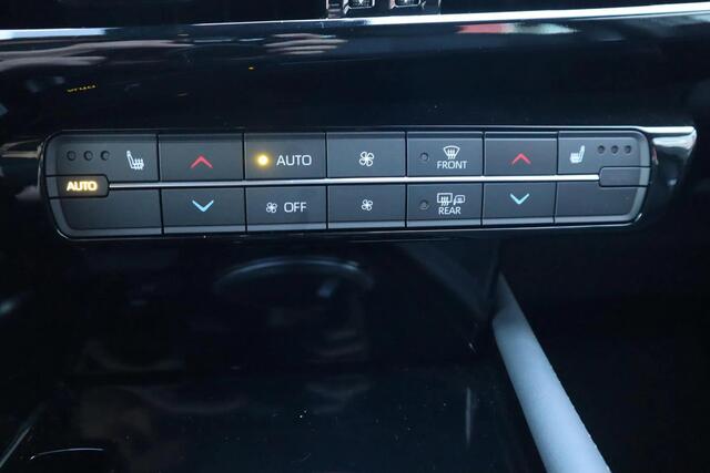 Toyota Mirai Dynamic *NEW CAR 12KM!!* ** Hydrogen Car ** Keyless JBL-Audio Stoelverwarming Apple/Anroid Clima Camera AD-Cruise Regensensor