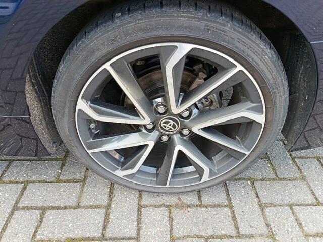 Toyota Overige 2.0 Hybrid Trek