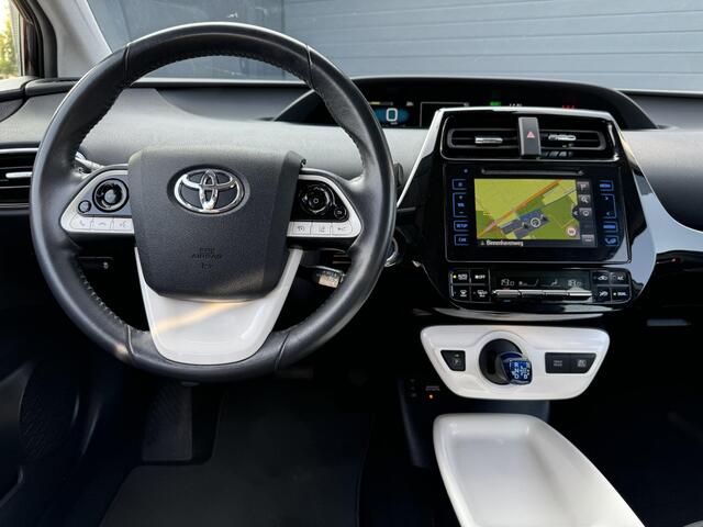 Toyota PRIUS 1.8 Dynamic 2e Eigenaar,Navi,Clima,Cruise,Camera,Trekhaak,Elek Ramen,N.A.P,APK Tot 02-2026