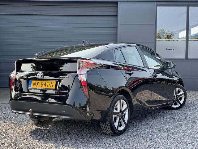 Toyota PRIUS 1.8 Dynamic 2e Eigenaar,Navi,Clima,Cruise,Camera,Trekhaak,Elek Ramen,N.A.P,APK Tot 02-2026