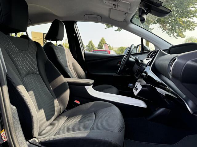Toyota PRIUS 1.8 Dynamic 2e Eigenaar,Navi,Clima,Cruise,Camera,Trekhaak,Elek Ramen,N.A.P,APK Tot 02-2026