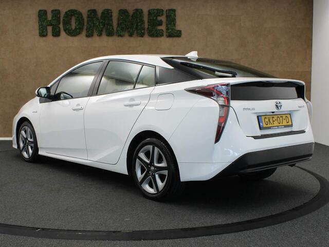 Toyota PRIUS 1.8 Active - NAVIGATIE - TELEFOONOPLADER - DAB AUDIO - ACHTERUITRIJCAMERA - DODEHOEK DETECTIE - HEAD UP DISPLAY - VOLLEDIGE ONDERHOUDSHISTORIE AANWEZIG - ONDERSCHEIDEND DESIGN -17 INCH WIELEN - KEYLESS ENTRY/ START - LICHT/ REGENSENSOR
