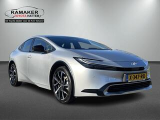 toyota-prius-2.0-plug-in-exec.