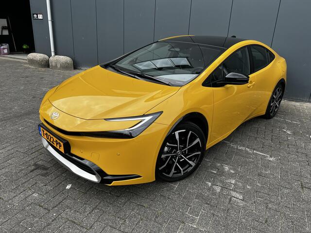 Toyota PRIUS 2.0 Plug-in Executive Panoramadak |stoel/stuur verw. | HUD | digi-spiegel |
