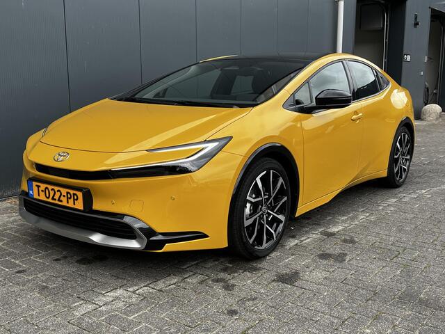 Toyota PRIUS 2.0 Plug-in Executive Panoramadak |stoel/stuur verw. | HUD | digi-spiegel |