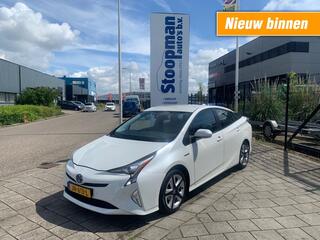 toyota-prius-1.8-dynamic-hybrid-ad.