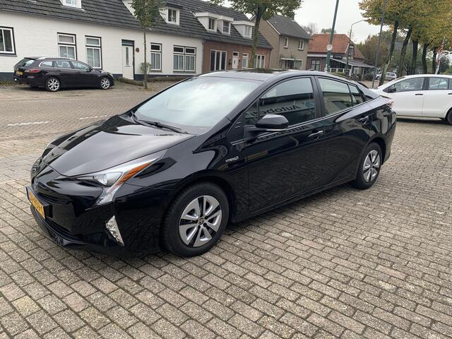 Toyota PRIUS 1.8 Dynamic