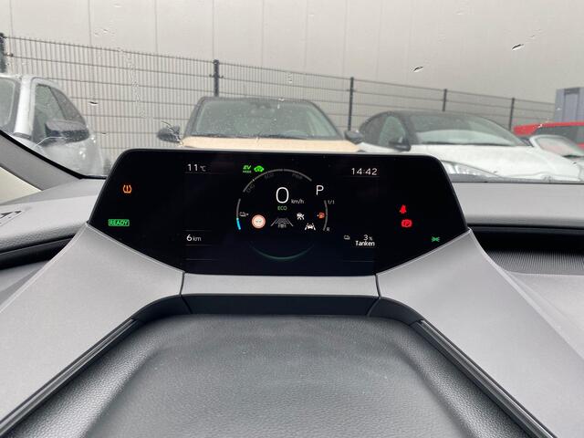 Toyota PRIUS 2.0 Plug-in Executive | NIEUW & DIRECT LEVERBAAR | Panoramadak | 10 jaar Garantie |