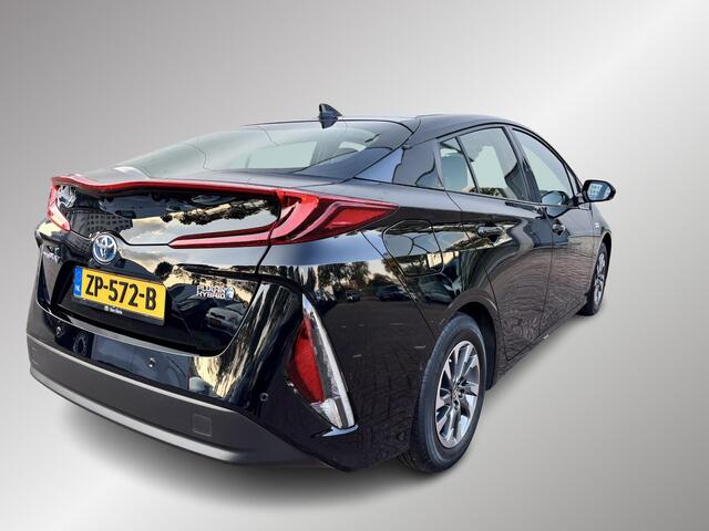 Toyota PRIUS 1.8 Plug-in Executive BSM,Navi,Stoelverwarming,Led,HUD,JBL audio