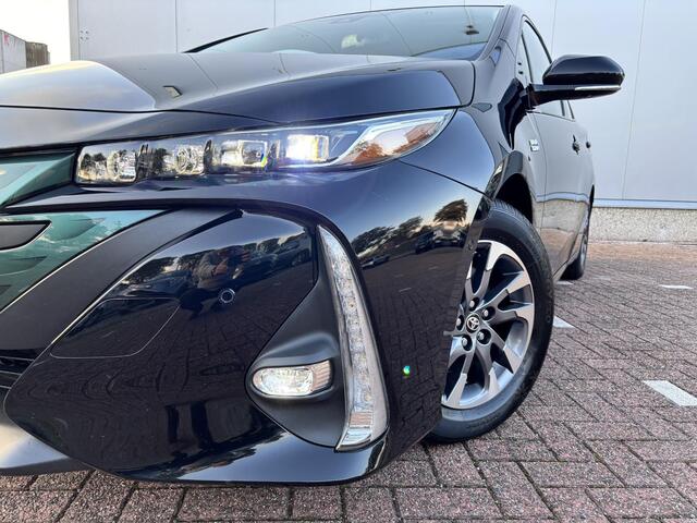 Toyota PRIUS 1.8 Plug-in Executive BSM,Navi,Stoelverwarming,Led,HUD,JBL audio