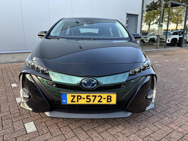 Toyota PRIUS 1.8 Plug-in Executive BSM,Navi,Stoelverwarming,Led,HUD,JBL audio