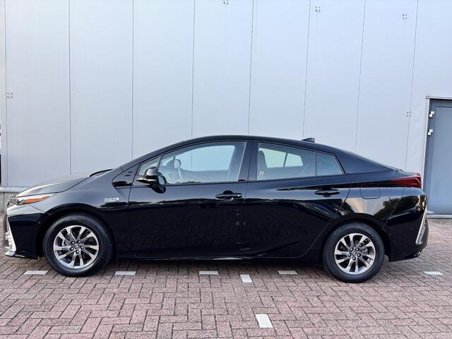 Toyota PRIUS 1.8 Plug-in Executive BSM,Navi,Stoelverwarming,Led,HUD,JBL audio