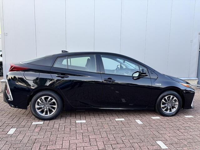 Toyota PRIUS 1.8 Plug-in Executive BSM,Navi,Stoelverwarming,Led,HUD,JBL audio