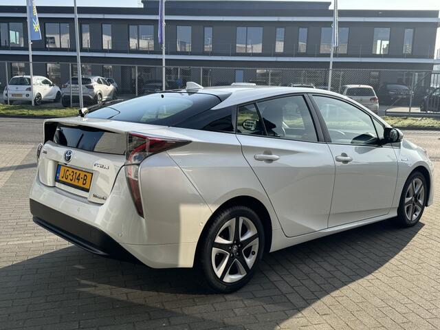 Toyota PRIUS 1.8 Executive | Navigatie | Leder | Achteruitrijcamera | Draadlo