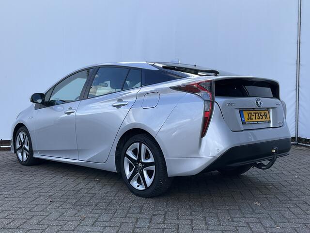 Toyota PRIUS 1.8 Dynamic Stoelverw Head Up Navi Camera
