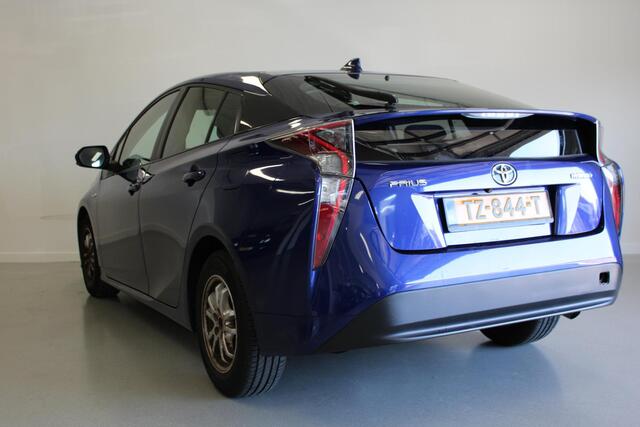 Toyota PRIUS 1.8 Dynamic | BJ:2019! | CAMERA | 2TONE-LEDER | KEYLESS | LDS | NAVI | PDC-V | CRUISE | LED |