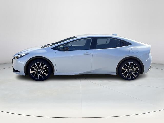 Toyota PRIUS 2.0 Plug-in Executive **DODE HOEK DETECTIE/ STUURVERWARMING/ GARANTIE**