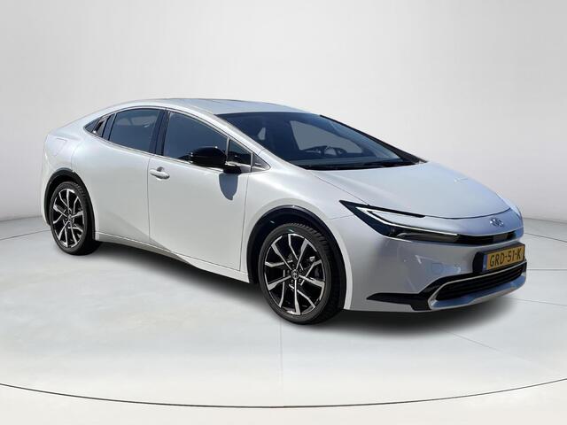 Toyota PRIUS 2.0 Plug-in Executive **DODE HOEK DETECTIE/ STUURVERWARMING/ GARANTIE**
