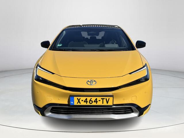 Toyota PRIUS 2.0 Plug-in Executive | Panoramadak | Stoel- + stuurverwarming | Navigatie | Parkeersensoren |