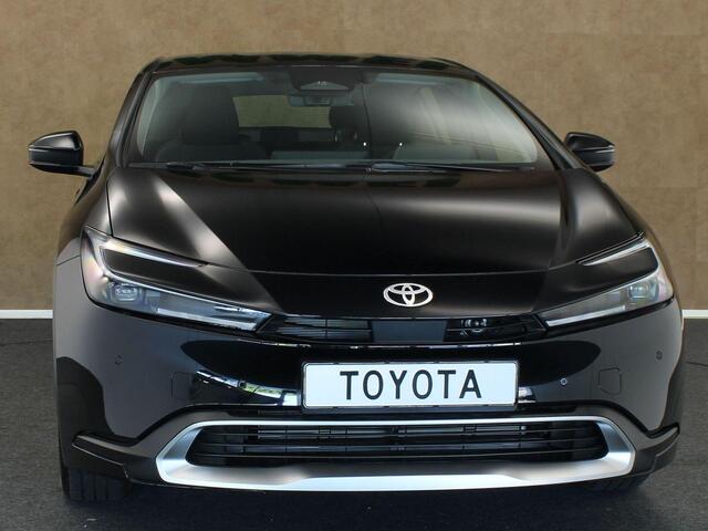 Toyota PRIUS 2.0 Plug-in Dynamic - DODEHOEKDETECTIE - ACHTERUITRIJCAMERA - ADAPTIEVE CRUISE CONTROL - APPLE CARPLAY/ ANDROID AUTO - KEYLESS ENTRY/START - NAVIGATIESYSTEEM FULL-MAP - VOORSTOELEN VERWARMD