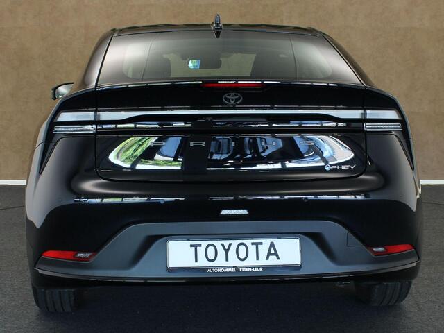 Toyota PRIUS 2.0 Plug-in Dynamic - DODEHOEKDETECTIE - ACHTERUITRIJCAMERA - ADAPTIEVE CRUISE CONTROL - APPLE CARPLAY/ ANDROID AUTO - KEYLESS ENTRY/START - NAVIGATIESYSTEEM FULL-MAP - VOORSTOELEN VERWARMD