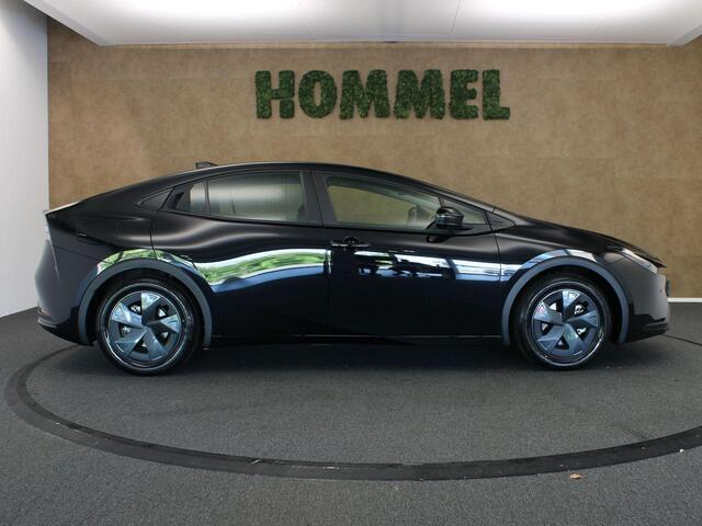 Toyota PRIUS 2.0 Plug-in Dynamic - DODEHOEKDETECTIE - ACHTERUITRIJCAMERA - ADAPTIEVE CRUISE CONTROL - APPLE CARPLAY/ ANDROID AUTO - KEYLESS ENTRY/START - NAVIGATIESYSTEEM FULL-MAP - VOORSTOELEN VERWARMD