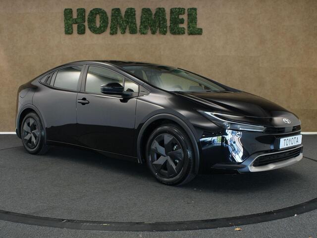 Toyota PRIUS 2.0 Plug-in Dynamic - DODEHOEKDETECTIE - ACHTERUITRIJCAMERA - ADAPTIEVE CRUISE CONTROL - APPLE CARPLAY/ ANDROID AUTO - KEYLESS ENTRY/START - NAVIGATIESYSTEEM FULL-MAP - VOORSTOELEN VERWARMD