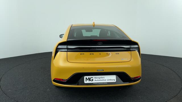 Toyota PRIUS 2.0 Plug-in Executive / Demo-voordeel!