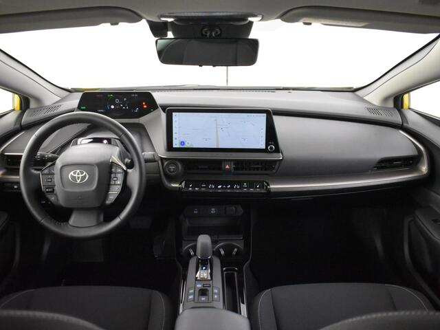 Toyota PRIUS 2.0 Plug-in Executive 223PK | PDC V+A | Stoel & Stuur warming |