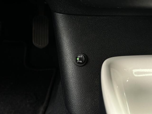Toyota PRIUS 1.8 122PK Hybrid Aspiration Automaat | Bluetooth |