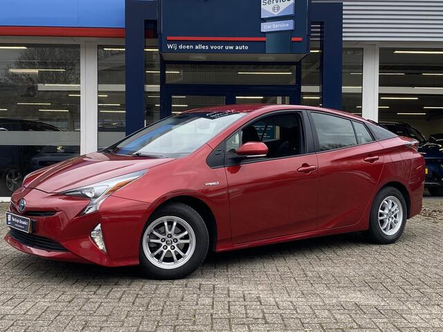 Toyota PRIUS 1.8 Dynamic / Automaat / 69.000 Km / JBL-Audio / Keyless / Head-Up Display / LED / DAB / Radio-Bluetooth / Navi / Camera / Stoelverwarming / Adaptieve Cruise-Control / Lane-Assist / ELKTR-Pakket / PDC Achter / LMV 15'' / All-Season / ENZ.