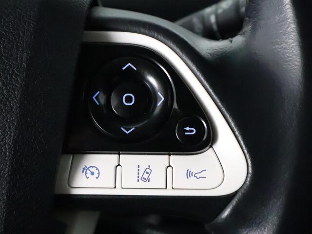 Toyota PRIUS 1.8 Dynamic Sport | 1e eigenaar | Dealer onderhouden | Stoelverwarming |