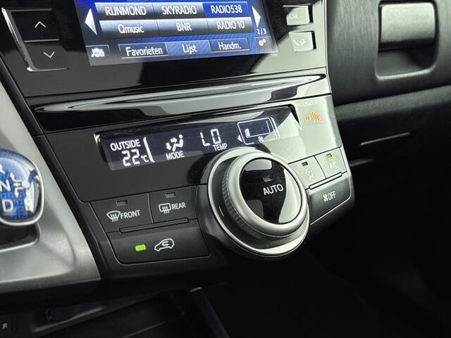 Toyota PRIUS 1.8 SkyView Edition | Lederen bekleding | Stoelverwarming | Navigatie | Panoramadak |