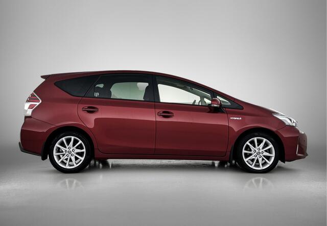 Toyota PRIUS 1.8 Executive | 7 persoons | Navigatie | Panoramadak | Parkeersensoren voor+achter |