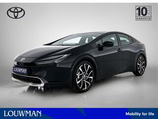 toyota-prius-2.0-plug-in-solar-edit