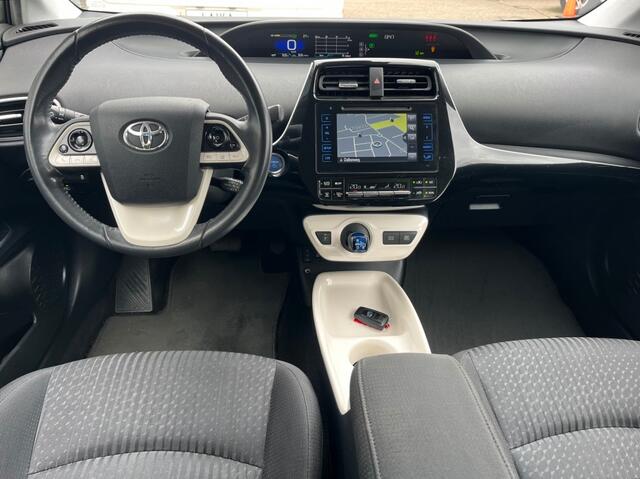 Toyota PRIUS 1.8 Dynamic F. Hybrid Ad.Cruise Stoelv. HeadUp D.