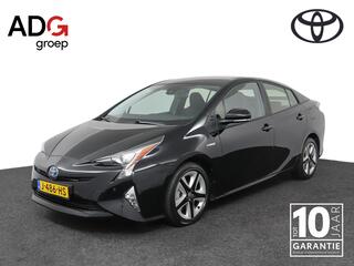 toyota-prius-1.8-dark-edition--nav