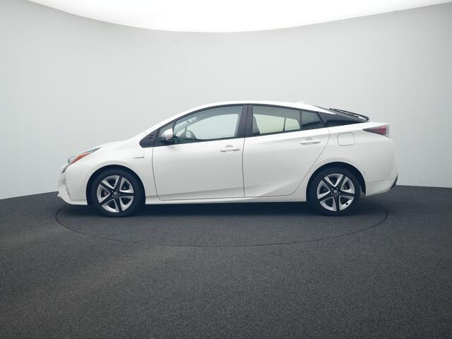 Toyota PRIUS 1.8 Hybrid Dynamic | JBL-Audio | Trekhaak | 17' Velgen |