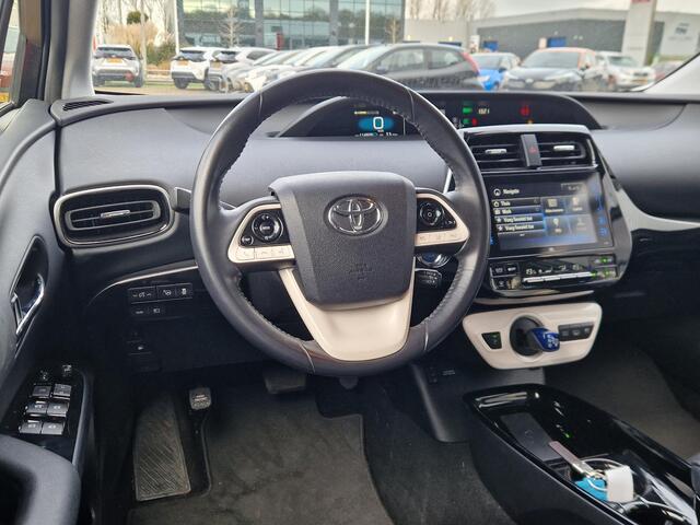 Toyota PRIUS 1.8 Plug-in Business Plus